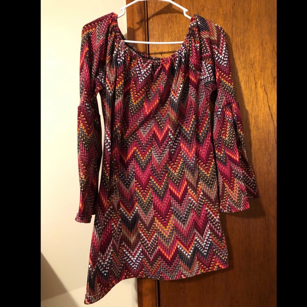 Long bell sleeve tunic